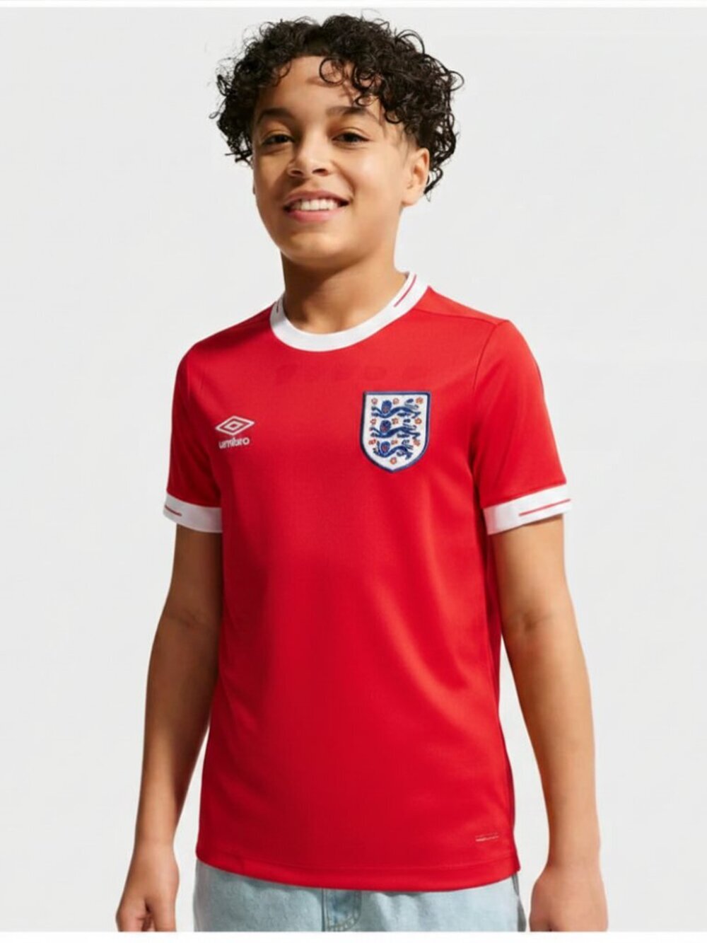 2 / $40 | Umbro England Away Soccer Jersey Youth XL World Cup 2026 Watch Party
